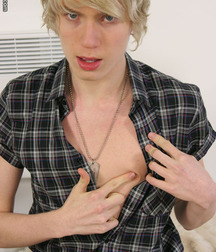Desirable Eowyn Ward Blond Trick Boy Porn 5f8f0ae56f399.jpg