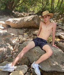 Bluelines 1087  Crazy Cute Boys Porn Tube  5f92f6d8125a8.jpg