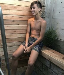 Hot 46 Desire Boys Gay Tube 5f99894f83c69.jpg