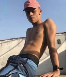 Hot 46 Desire Boys Gay Tube 5f99895323b03.jpg