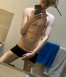 Bluelines 1114 They Turn Your Head Gay Tube 5fac2357b04ee.jpg