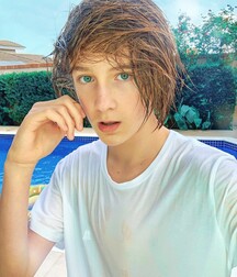 Hot Boys 77 So Hot Gay Tube 5faea9837f6f9.jpg