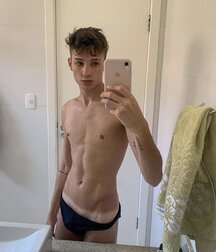 Hot 85 Smooth Gay Boys Porn 5fb95c761af08.jpg