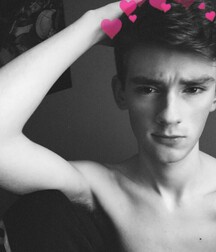 Hot Boys 93 New Wave Gay Porn 5fc27db15e646.jpg