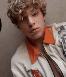 Hot Boys 90 Boy Strip Gay Tube 5fc27e6389695.gif