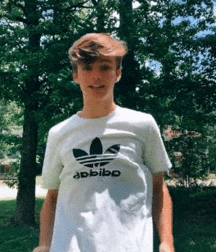 Bluelines 1136 Just Cute Boys Gay Tube 5fc3d6344fb73.gif