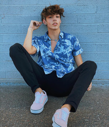 Bluelines 1136 Just Cute Boys Gay Tube 5fc3d668a2a23.jpg