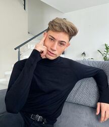 Hot Boys 95 Handsome Mix Gay Tube 5fcd086055e8a.jpg
