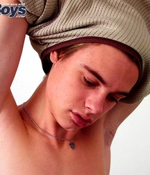 Ariel Cute Blond Boy Porn Pics 5fcf9b12b98b0.jpg