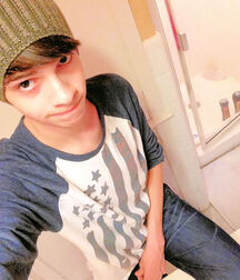Bluelines 1054 Boy Strip Porn  5fd64e1e6d10d.jpg