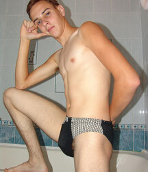 Roman Hot Twink Gay Porn 5fda4108e47cb.jpg