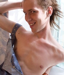 Andrzej Wow Boy Porn Gay Tube 5fdf6e3b9217d.jpg