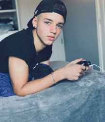 Boy Mixup Great Gay Tube 2  5fe407c0f1d5d.png