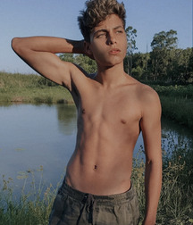 Bluelines 1172 Selfie Boys Gay Tube 5fe76333d7980.jpg