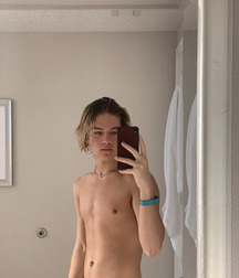 Bluelines 1172 Selfie Boys Gay Tube 5fe76336f062e.jpg