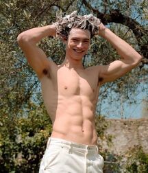 Bluelines 1172 Selfie Boys Gay Tube 5fe7633b5beb9.jpg