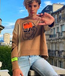 Fabian Hot Insta Boy Gay Tube 5fe8bd67e86a1.jpg