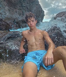 Cute Media Boy Summer Fun Twink Tube Select 5ff49dfc4fba6.jpg