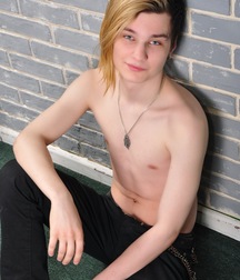 Caleb Blond Twink Porn 60216cd050d3c.jpg