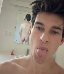 Twinks On Line 1 Tube Porn Images 603bc2a3d3401.jpg