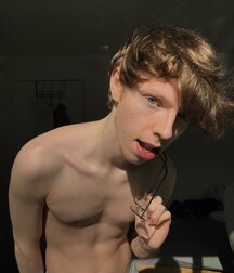 New Twinks On Line 20 Gay Porn Youth 604512ea1d3e6.jpg