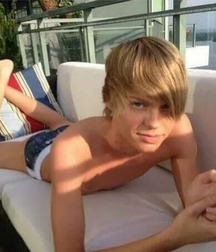 Twinks On Line 31 Young Hopefuls Gay Porn