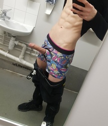 Twittering Boys 3 Click Bait Gay Porn  6088cda1af04b.jpg