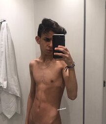 Twinks Online 51 Twink Boy Tube Porn 608d65ca2d337.jpg