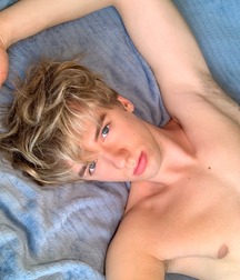 Twittering Boys 5 Click Bait Gay Porn 60956372ef756.jpg