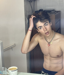Hot Boy 23 Twinks Gay Tube  60b8fc3b1b1bc.jpg