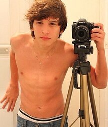 Twink Honey Pot 68 Cute Boy Strip Porn 60f59761f3649.jpg