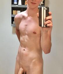 Twinks on Line Boy Gay Cum Porn 614d959e0b1c1.jpg