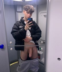 Honey Pot 89 Big Cocks Tube Gay Porn 614ec7fb6097b.jpg