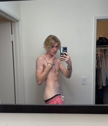 Honey Pot 93 Flash Selfies Twink Boys Porn 61743106845bf.jpg