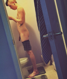 Honey Pot 93 Flash Selfies Twink Boys Porn 6174312b02b28.jpg