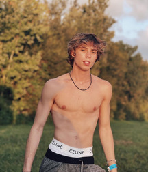 Beautiful Twink Boys Gay Porn Flash Cock 617ecd1d10bbf.jpg