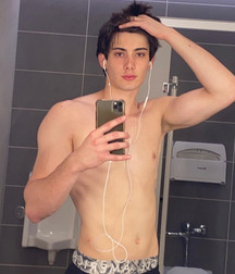Beautiful Twink Boys Gay Porn Flash Cock 617ecd1f79db6.jpg