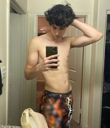 Beautiful Twink Boys Gay Porn Flash Cock 617ecd2258c39.jpg
