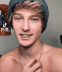 Twinks On Line  Action Boys Porn Best Cute 618209dd15a0b.gif