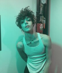 Mid Week Boy Red Gay Porn Mix  6182c769061ca.jpg