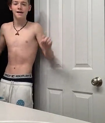 Twink On Line 67 vintage Tube Twink Surprise 619f35035d05f.jpg