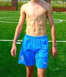 Twinks On Line 68 61a9a1b8f3ea6.jpg