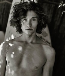 New Year 2022 Boy Cute Teens 61d02f5fe8321.jpg