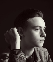 New Year 2022 Boy Cute Teens 61d02f7dbd629.jpg