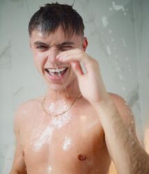 Twinks On Line 73 Twink Tube Happy Week-End 61f6d29c67675.jpg