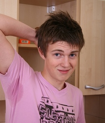 Cute Twink Charlton Gay Porn 61feb42b68589.jpg