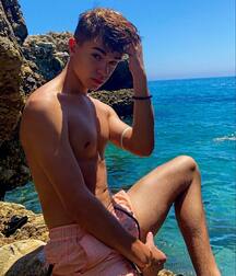 Bluelines 1318 Guys Images Tube Twinks Boys 6207cf92abebe.jpg