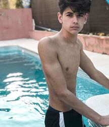 Bluelines Miguel C Latin Hot Boy Twink Tube 621b4c55e108f.jpg