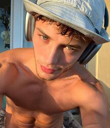 Twinks On Line 75 Never Say Enough Tube Boys 621eff00e83c5.jpg