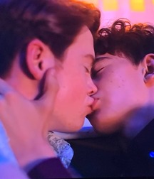 BL Heartstopper Joe Cute Brit Actor Twink Tube 6263900e2eb79.jpg